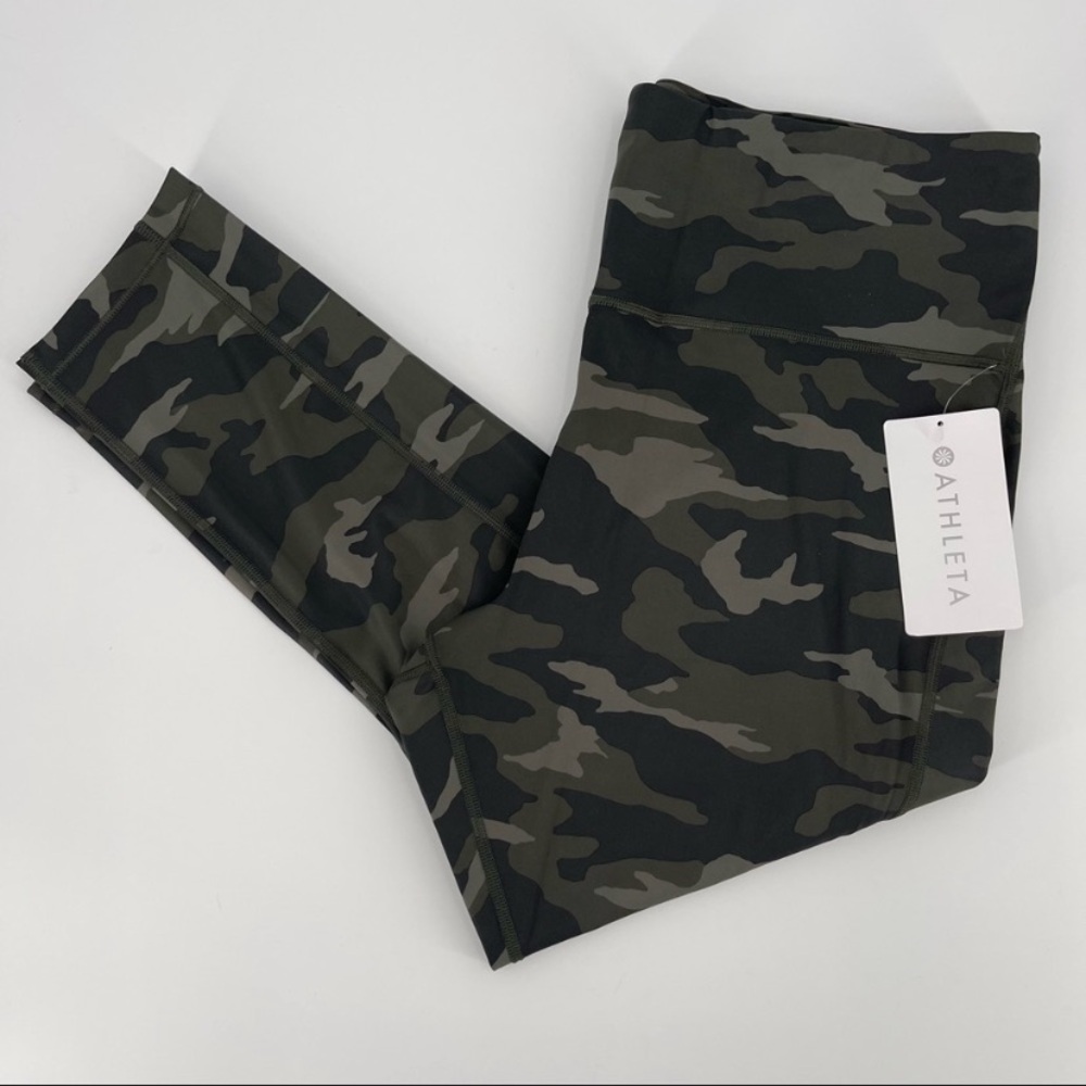 Athleta Black Camo Ultimate 7/8 Stash Pocket Tight Tights Leggings - Picture 7 of 11